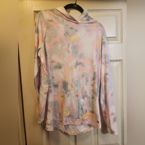 NWOT Xersion 3xl 22 1/2+ Hooded Tie Dye SweatShirt - Picture 1 of 3